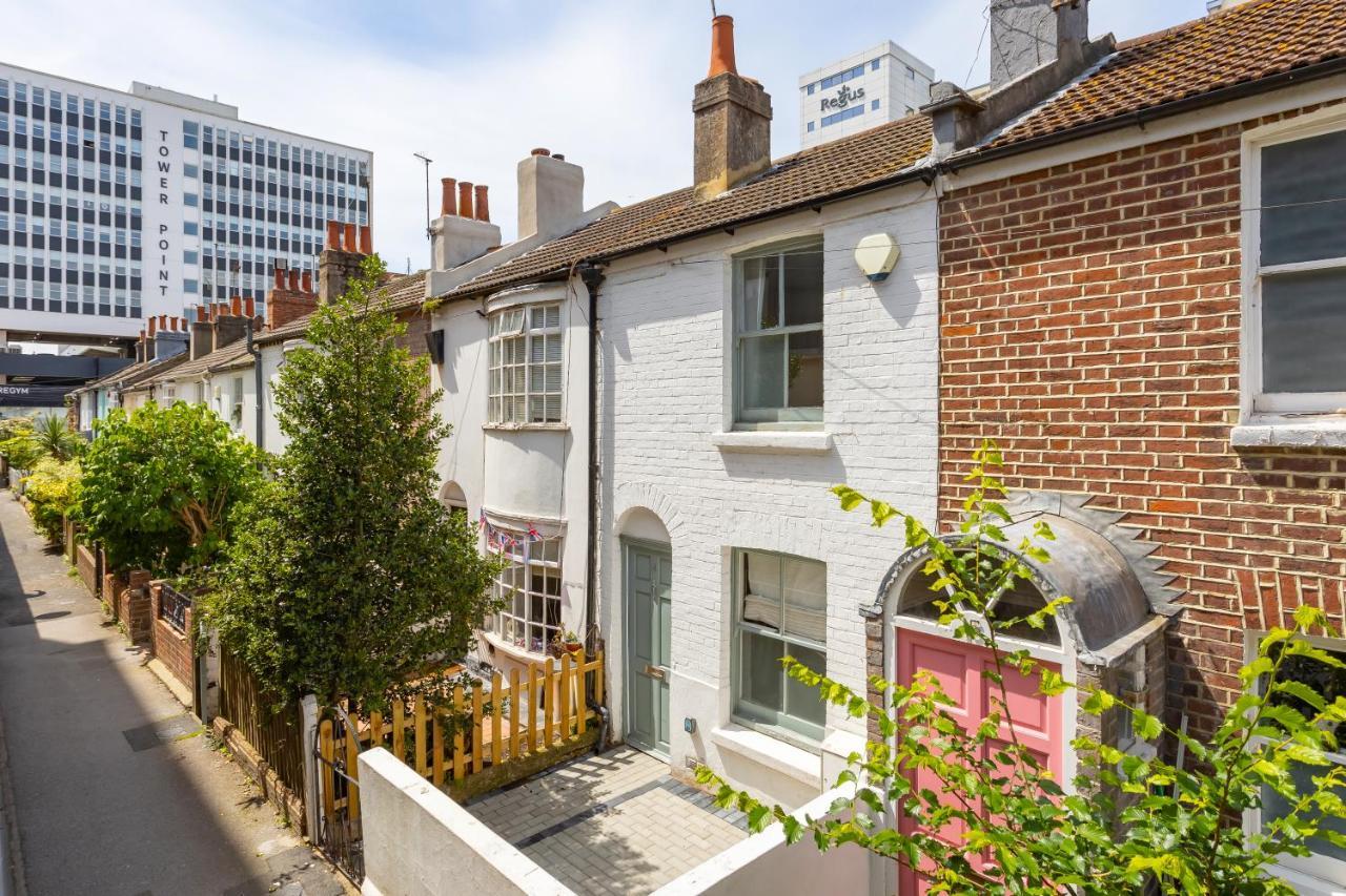 Central Quiet Cottage. Walk To Shops, Bars & Beach Brighton Eksteriør billede